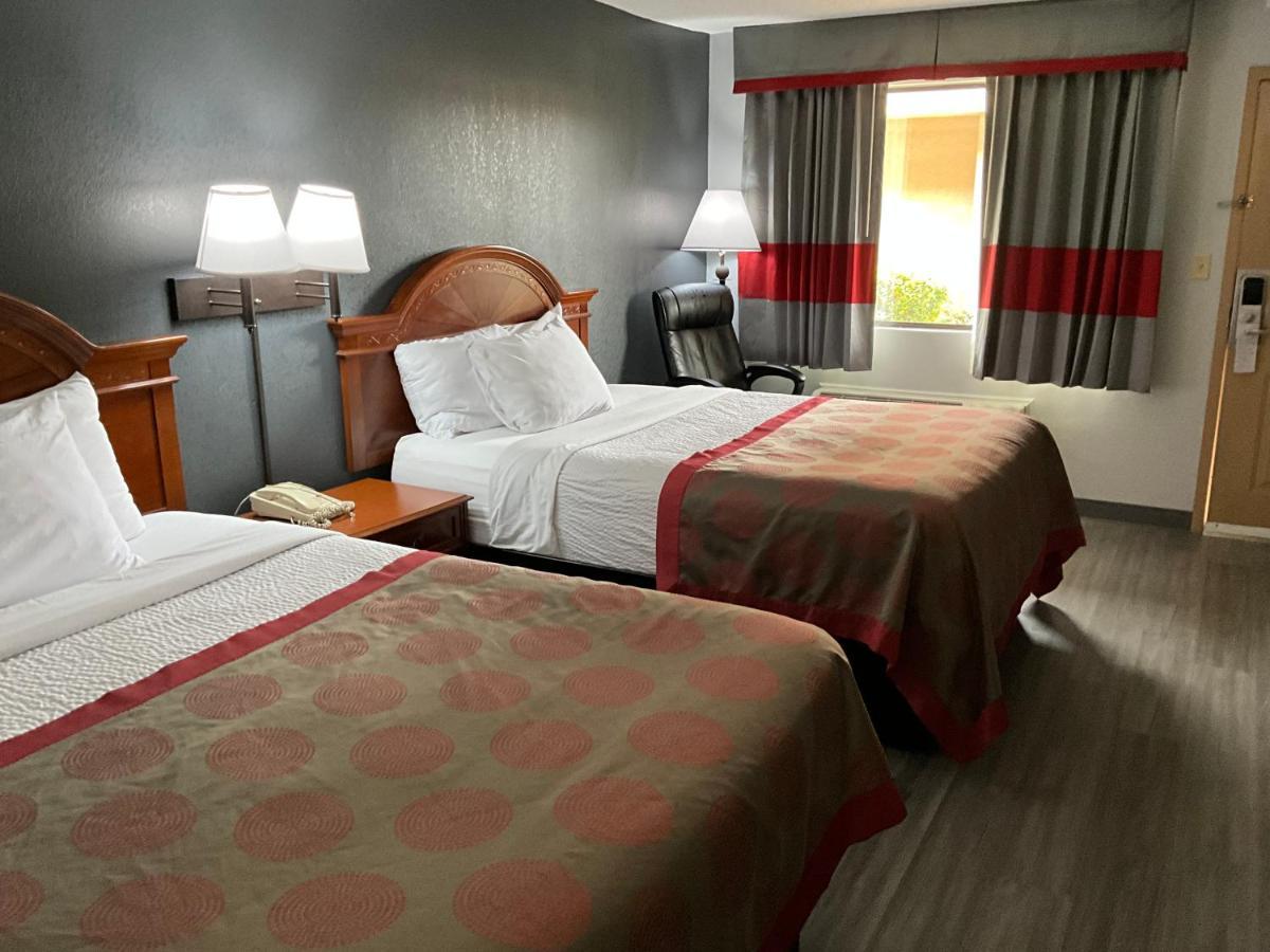 מלון Ramada By Wyndham מאקון מראה חיצוני תמונה
